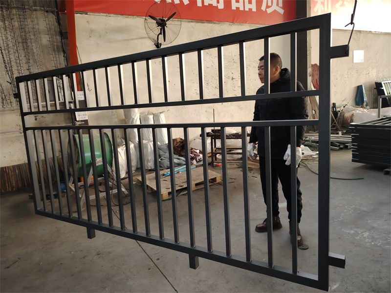 圍墻護欄