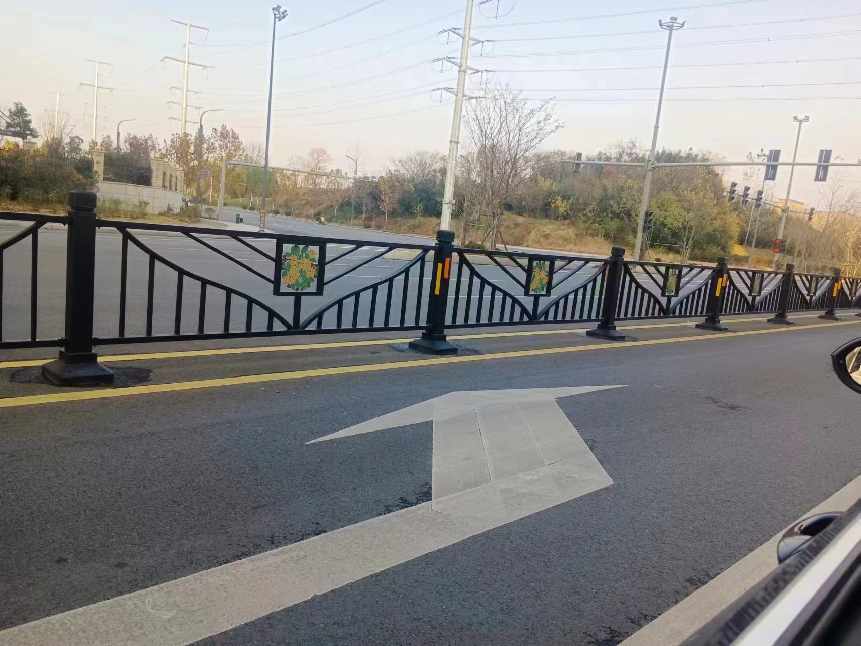 道路護(hù)欄